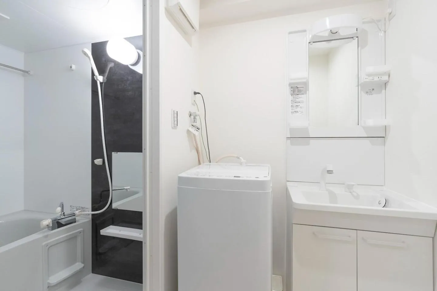 Curasion Oyodonaka Apartment Osaka