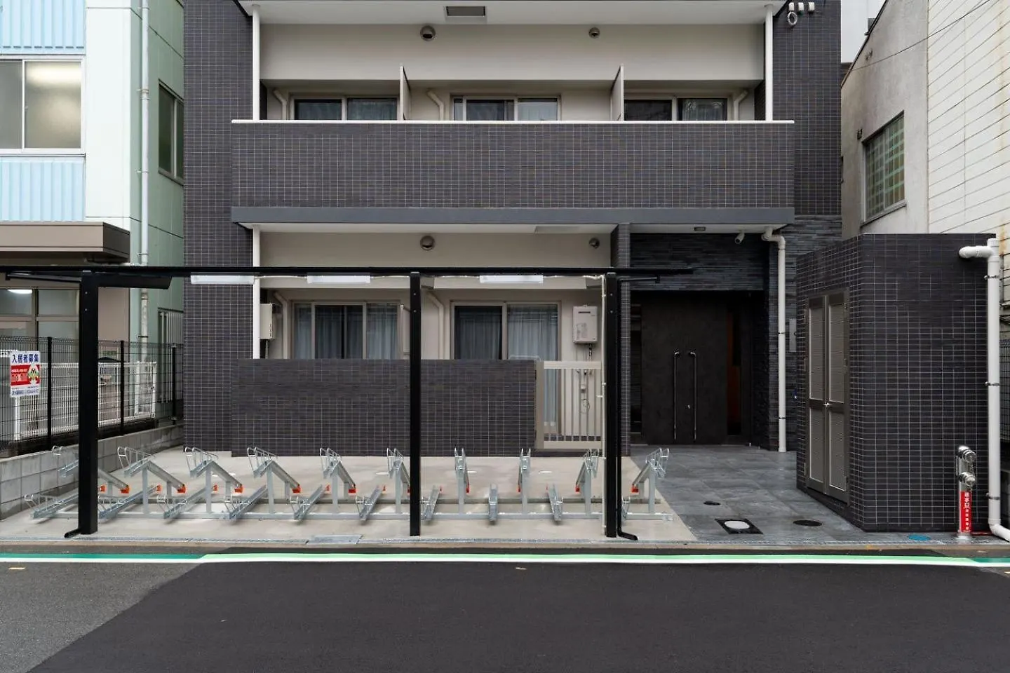 Curasion Oyodonaka Apartment Osaka