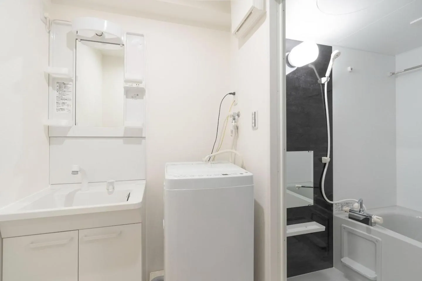 Curasion Oyodonaka Apartment Osaka
