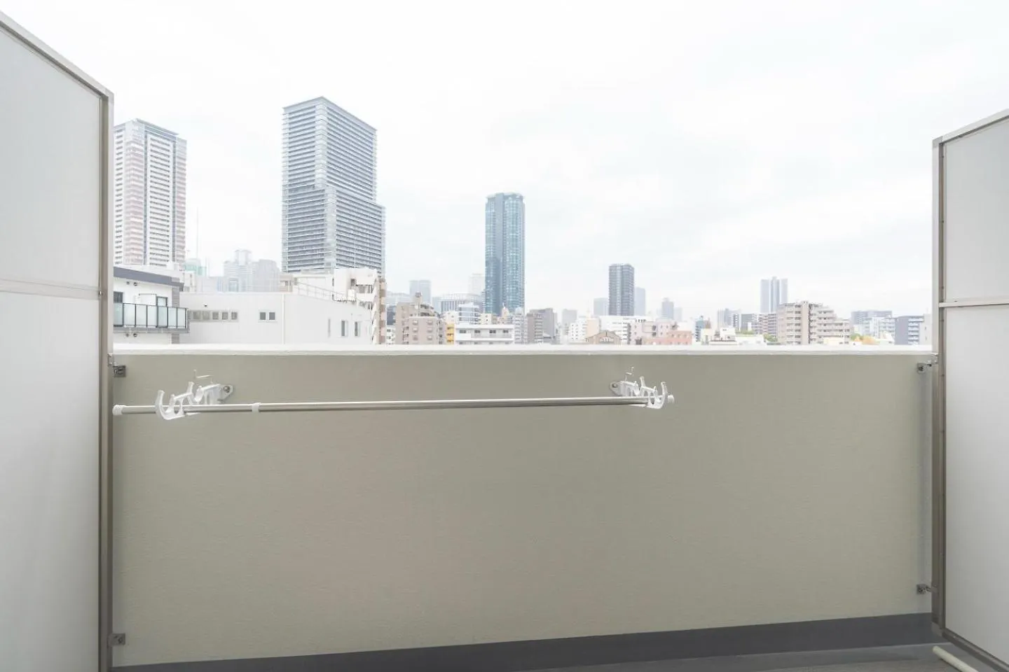 Curasion Oyodonaka Apartment Osaka Japan